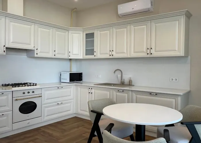 Near The Sea דירה אודסה