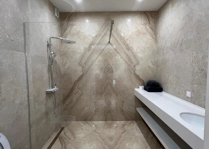 Near The Sea דירה