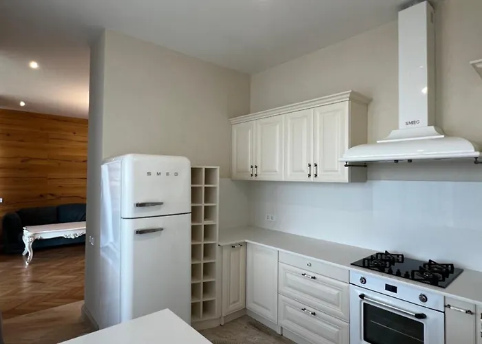 Near The Sea Apartman