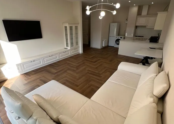 Near The Sea דירה אודסה