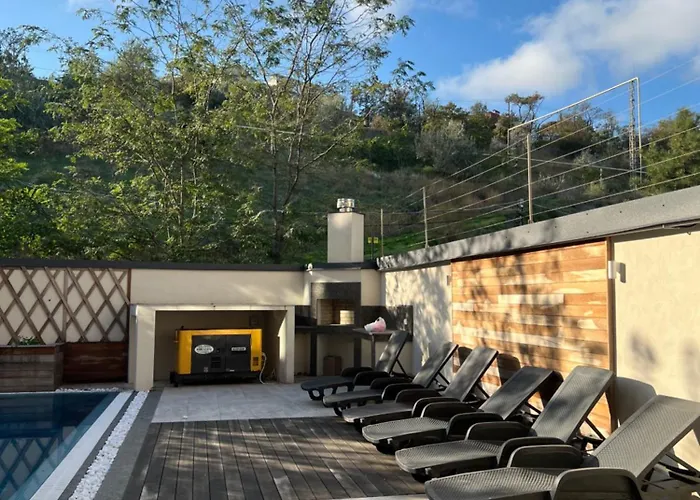 Near The Sea אודסה