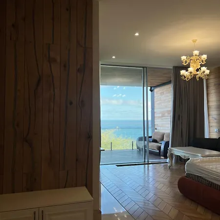 Near The Sea Apartment *